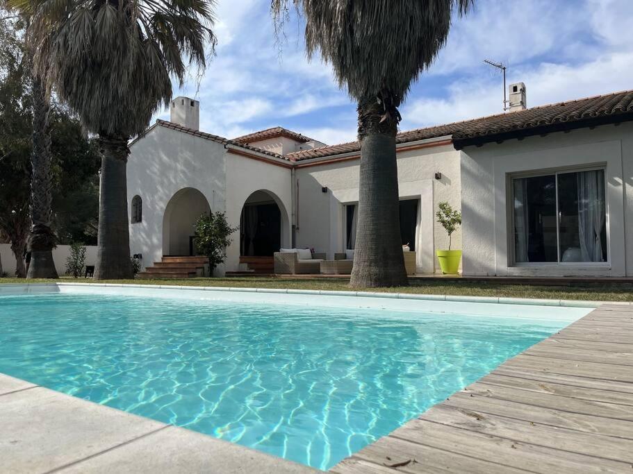 Villa Avec Magnifique Piscine Et Grand Jardin, A 2 Pas Du Golf Et De La Plage Saint-Cyprien  Exterior photo