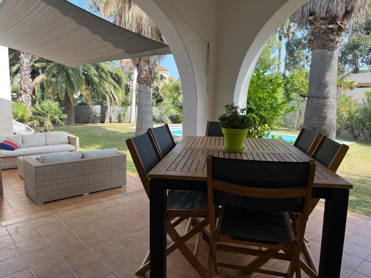 Villa Avec Magnifique Piscine Et Grand Jardin, A 2 Pas Du Golf Et De La Plage Saint-Cyprien  Exterior photo